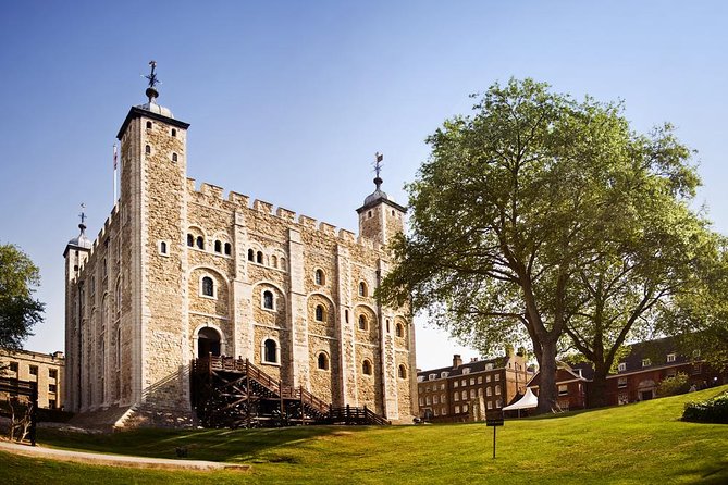 Tower of London with London Hop-On Hop-Off Tour and River Cruise - What you actually get for $106.96