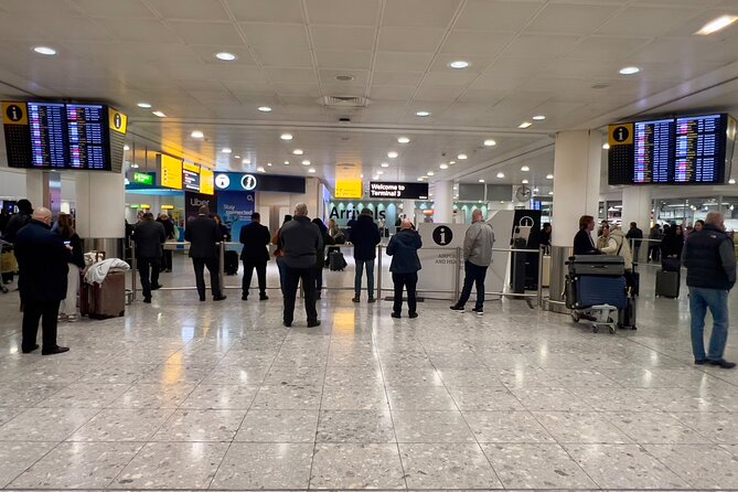 Transfer from Heathrow Airport to London or London to Heathrow - Finding the driver at each Heathrow terminal