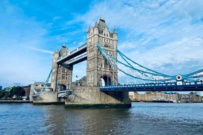 Transfer from Heathrow Airport to London or London to Heathrow - Choosing the right vehicle for your luggage