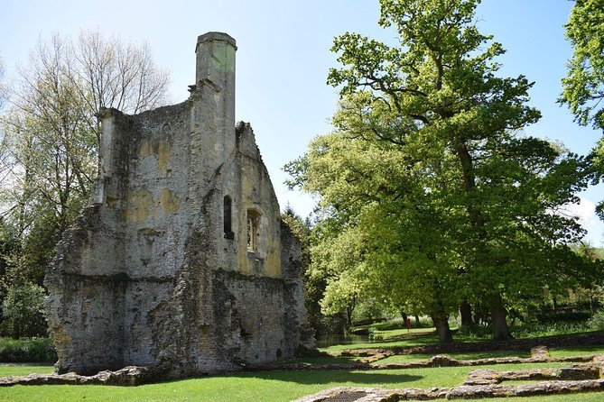 Undiscovered Cotswolds Private Tour - Burford, the gateway town