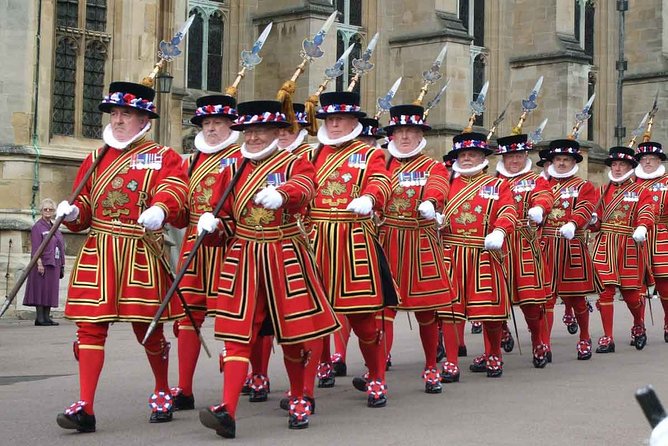VIP Early Access: Opening Ceremony Tower of London & Bridge Entry - Why early access matters at the Tower of London