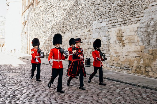 VIP Early Access Opening Ceremony Tower of London & River Cruise - What the Thames cruise adds