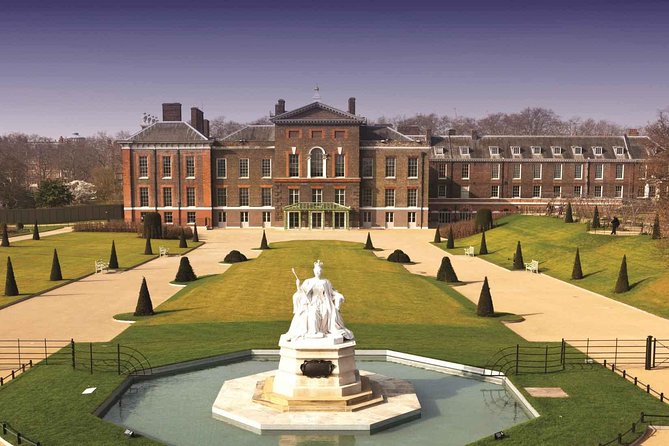 Visit Kensington Palace & 3 Hour Westminster Walking Tour - Trafalgar Square and the route into Whitehall