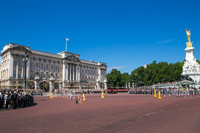 Walking Tour of London Westminster Abbey, Big Ben, Buckingham - Buckingham Palace is a photo stop, not a palace visit