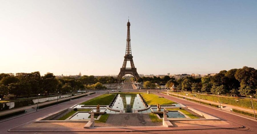 Welcome to Paris Day Trip from London via Train - Key points at a glance