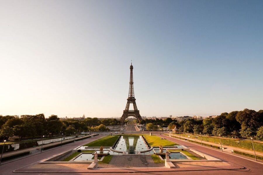 Welcome to Paris Day Trip from London via Train - A quick introduction to Paris landmarks