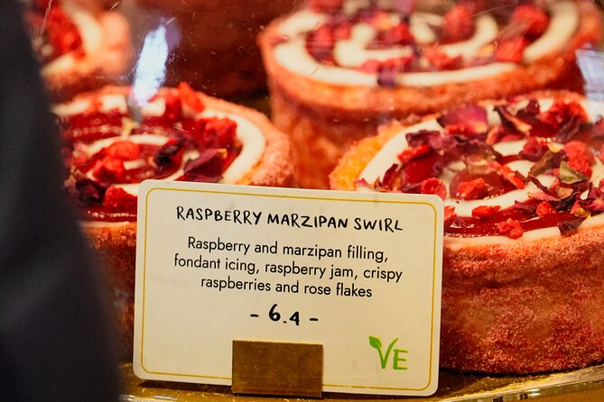 West End Donut Adventure Sweets and Sights in London - Is $96 a fair price?
