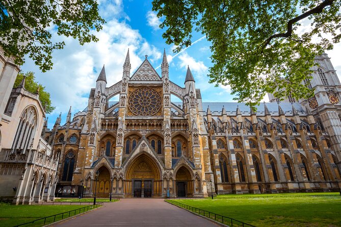 Westminster Abbey Priority Access & Big Ben, Buckingham Tour - How the three-hour pace feels