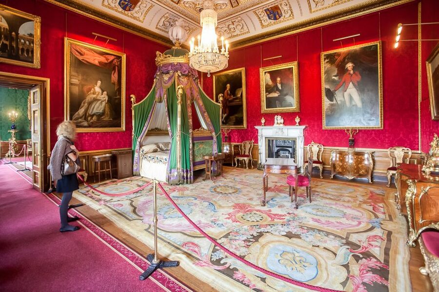 Windsor Castle Admission Ticket - George IV’s Semi-State Rooms in winter