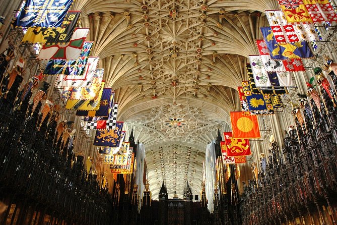 Windsor Castle, Stonehenge and Oxford Day Guided Tour from London - The guides are a major part of the value