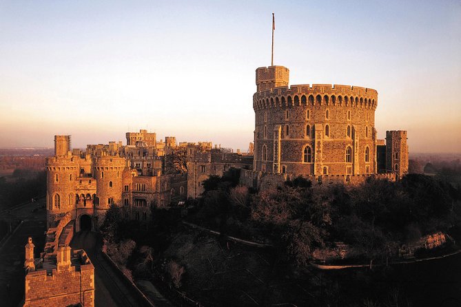 Windsor, Stonehenge and Bath Day Trip from London Spanish - How the pace affects your day