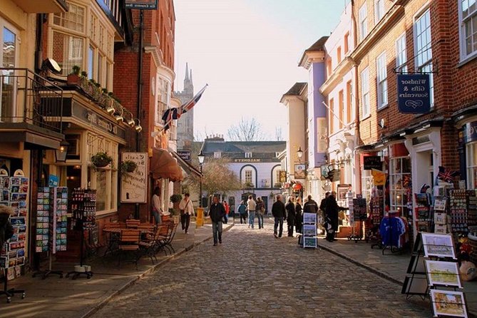 Windsor, Stonehenge and Bath Day Trip from London Spanish - Is $123.44 good value?
