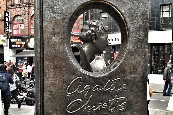 Women Of Westminster Walking Tour - Trafalgar Square: familiar statues, different questions